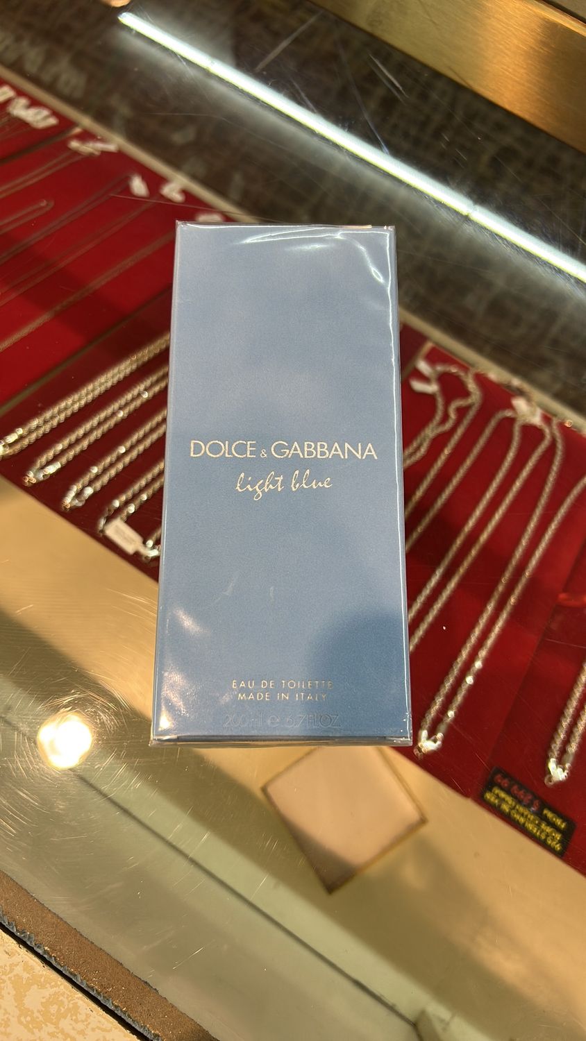 Dolce &amp; Gabbana light blue EDT