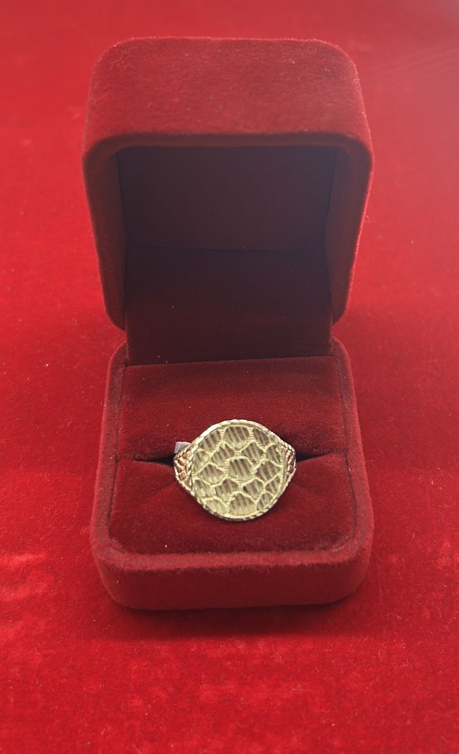 10KT Gold Men's Ring 3gm