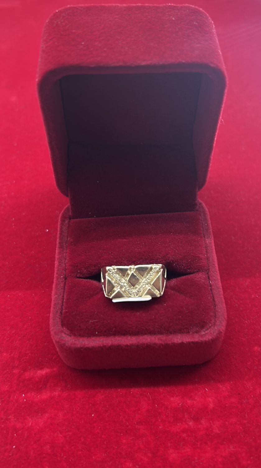10Kt gold nugget ring 6.5gmgold