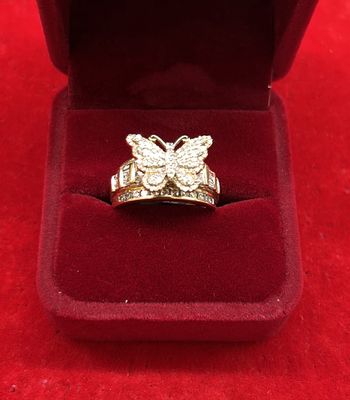 10Kt Gold and 1 CTW Diamond Butterfly Shaped Womens Ring
