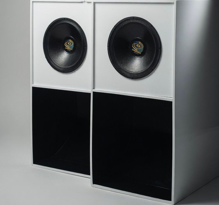 18' "SCOOP" SUBWOOFER BOX 18' "SCOOP" SUBWOOFER BOX