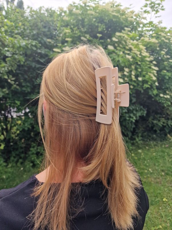 KLASSISK HÅRKLÄMMA MEDIUM ROSA