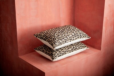 Pillow leopard