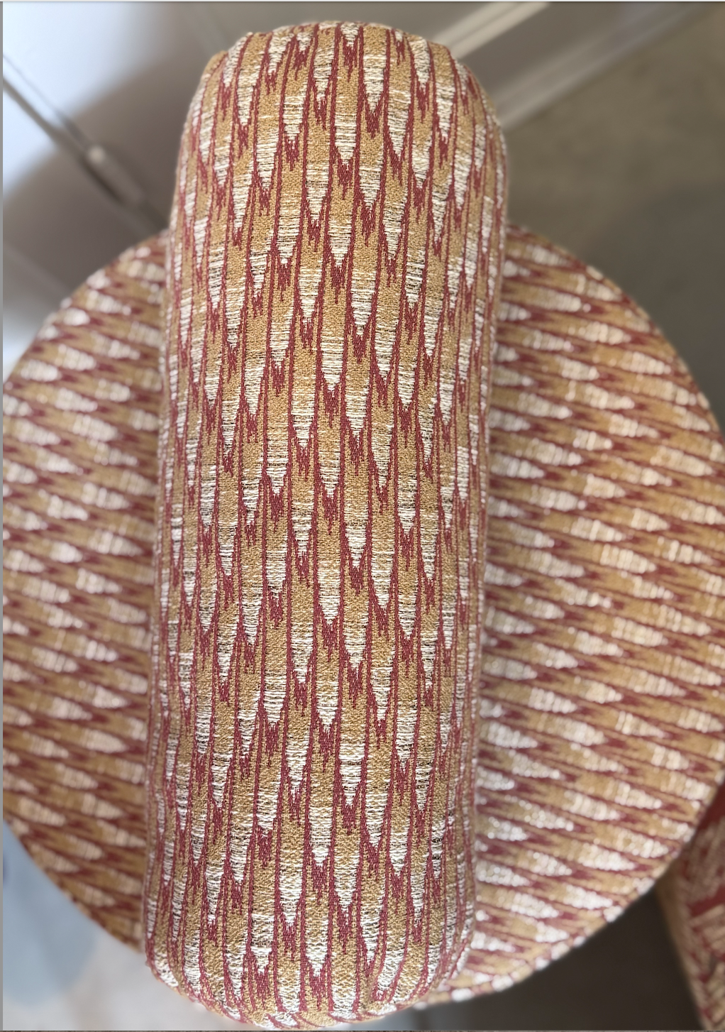 Bolster pillow pink