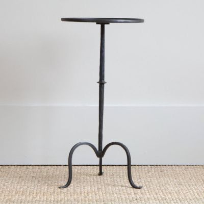 Cocktail table
