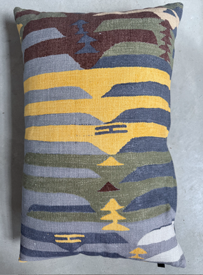 Pillow T