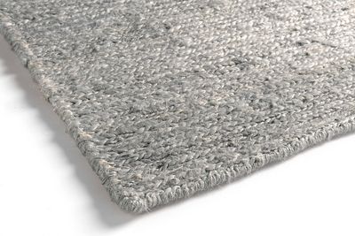 Rug 4 sizes available | Middle grey