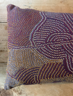 Pillow dotty