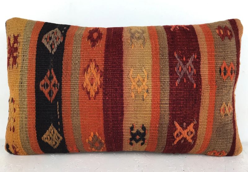 Kilim pillow M