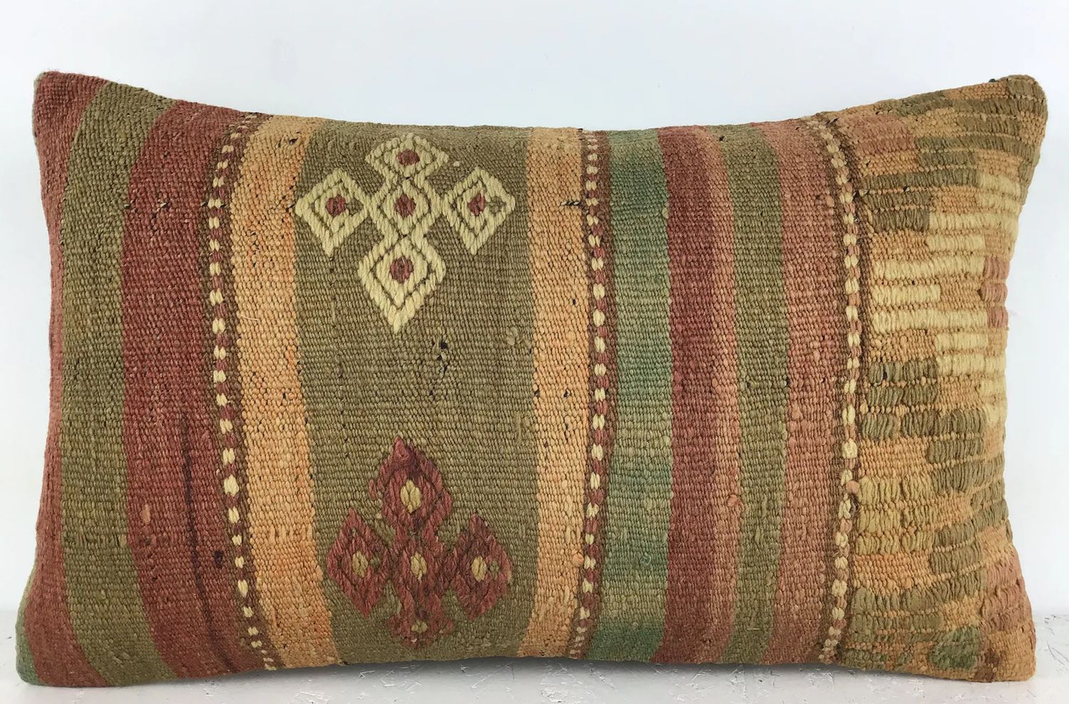 Kilim pillow M