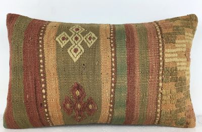 Kilim pillow M