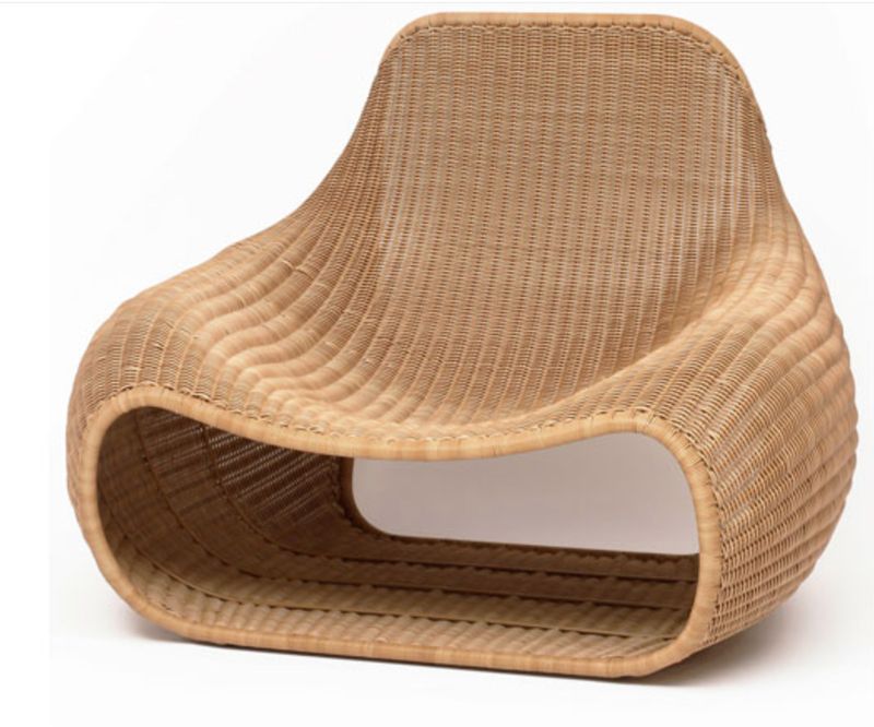 Snug lounge chair outdoor