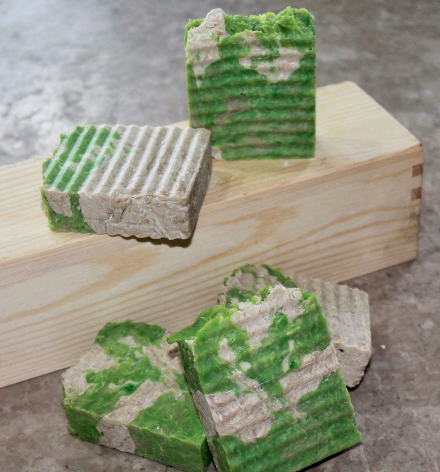 Sandalwood Lime Vetiver Black Pepper Bars
