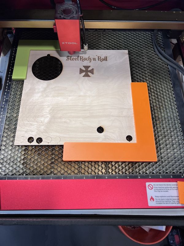The Original Large Magnetic Hold-Down Square for Honeycomb Beds