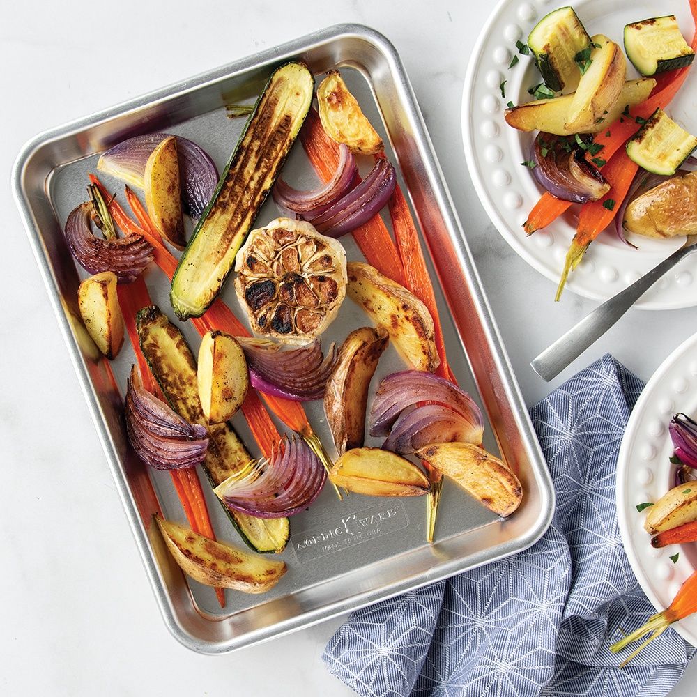Naturals Baker's Quarter Sheet Pan