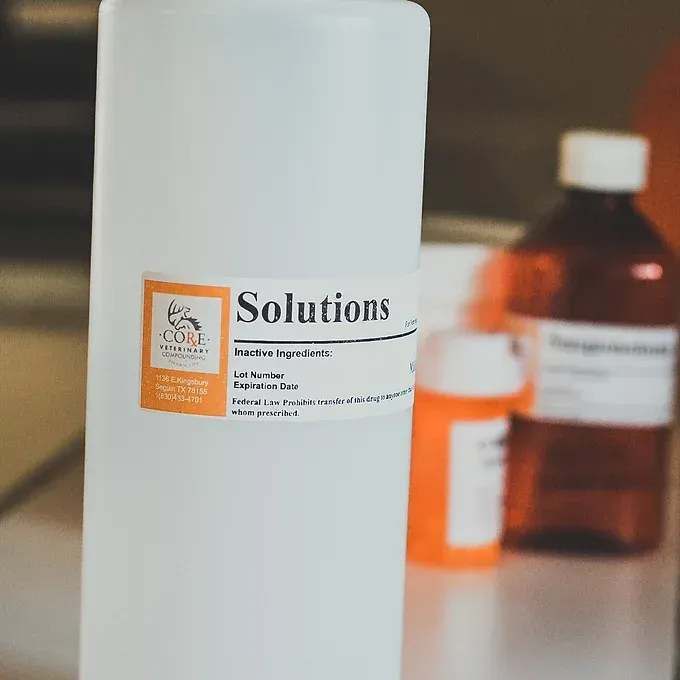 Omeprazole / Famotidine Solution