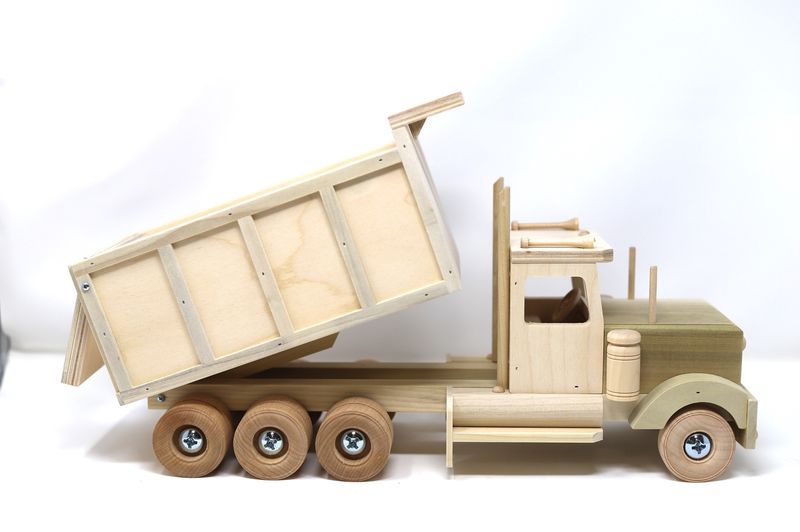 OWL DUMP TRUCK