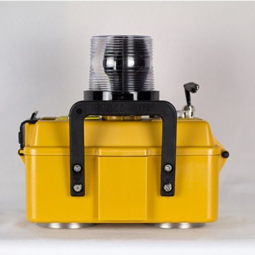 Empco 200 Series Flashing Towing Light