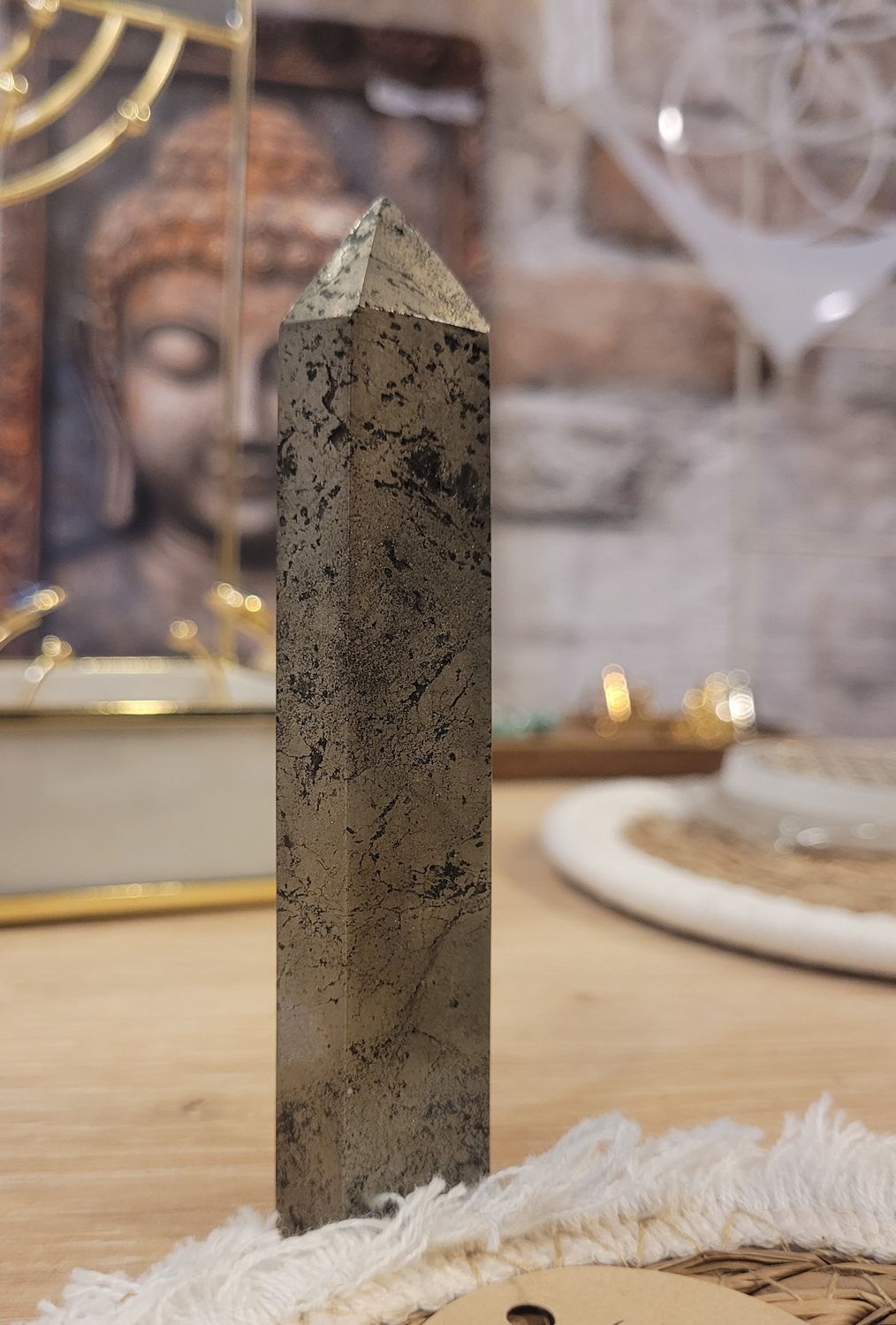 Obélisque de pyrite