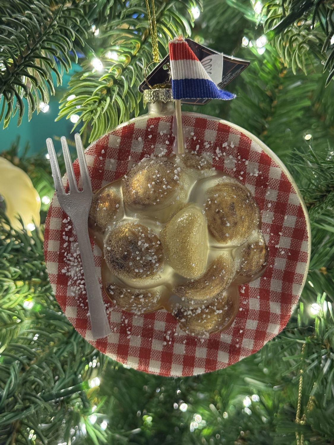 Kerstbal Boerenkool/Poffertjes