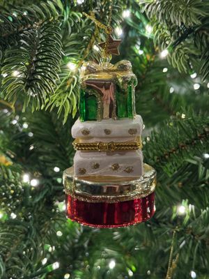 Ornament glass red and green opalgift boxes w/opening
