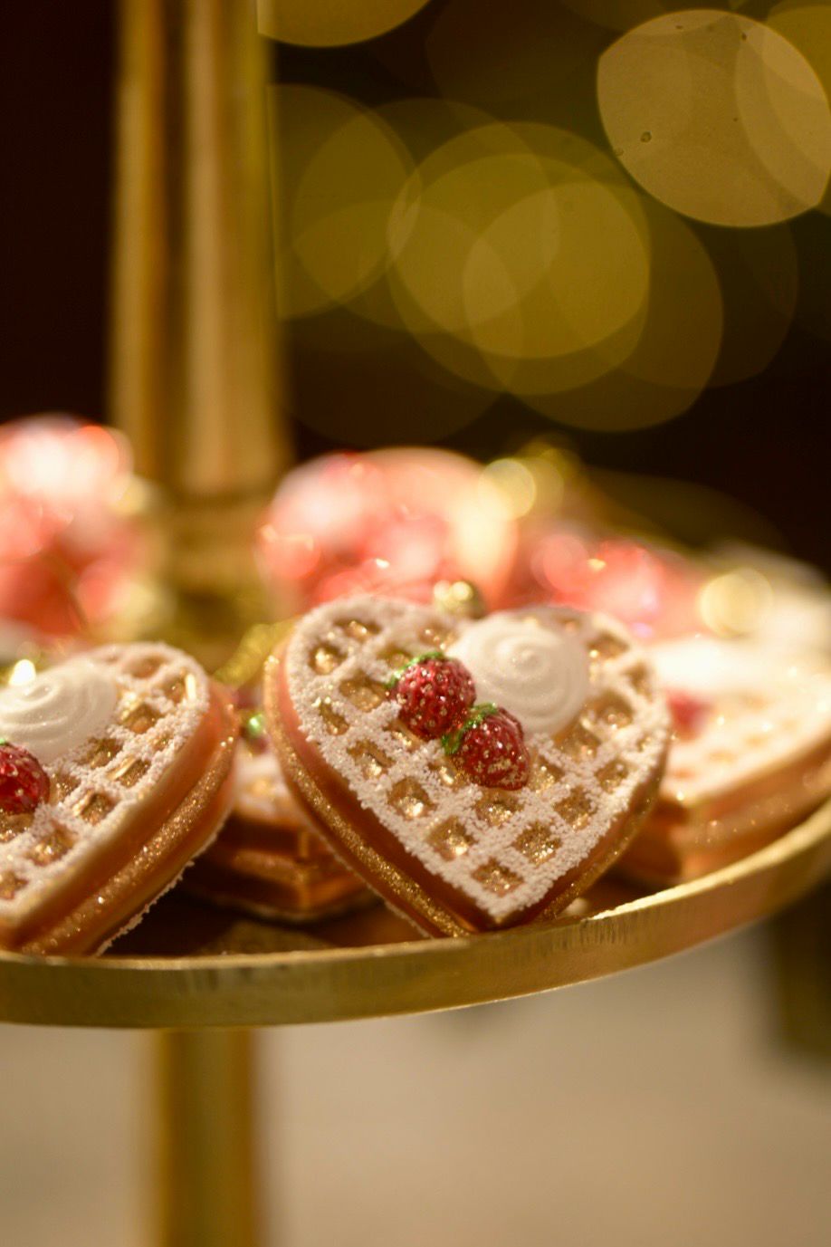 Ornament glass heart waffle w/ice H8cm