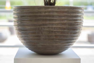 Livin Beauty Vaas met Carving – Silver Satin Matt – 40x55 cm