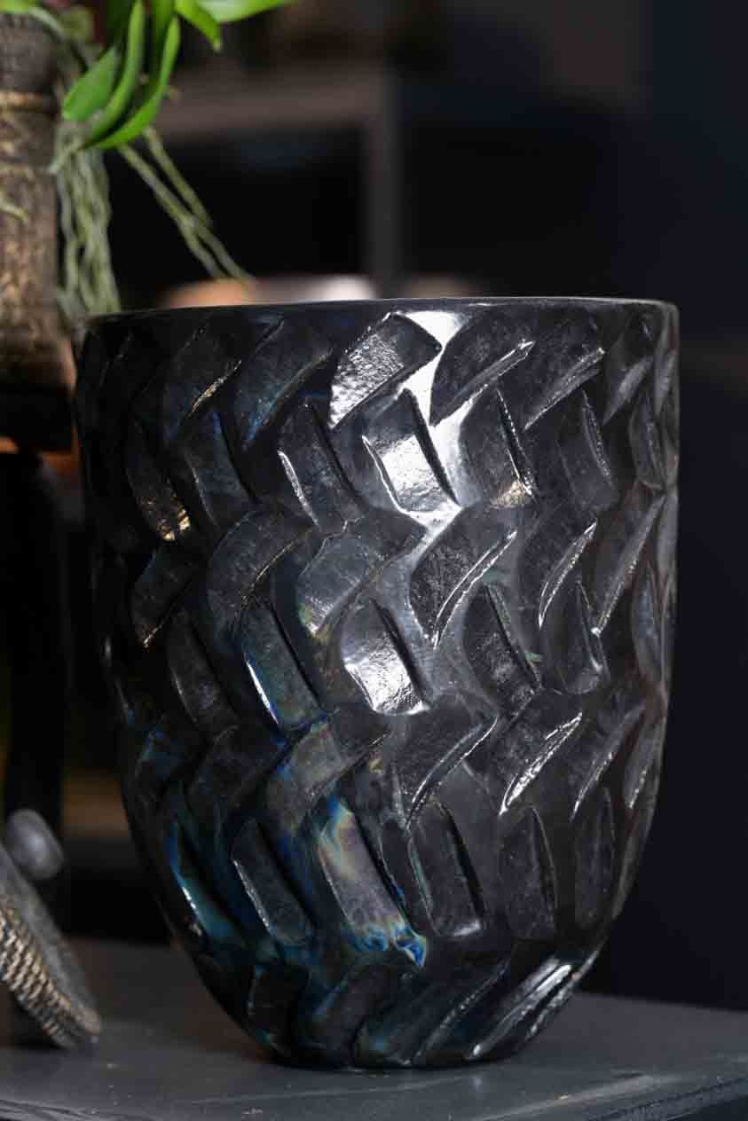 Zwarte Designvaas met Gevlochten Structuur | Sculpturale vaas met diepe glans
