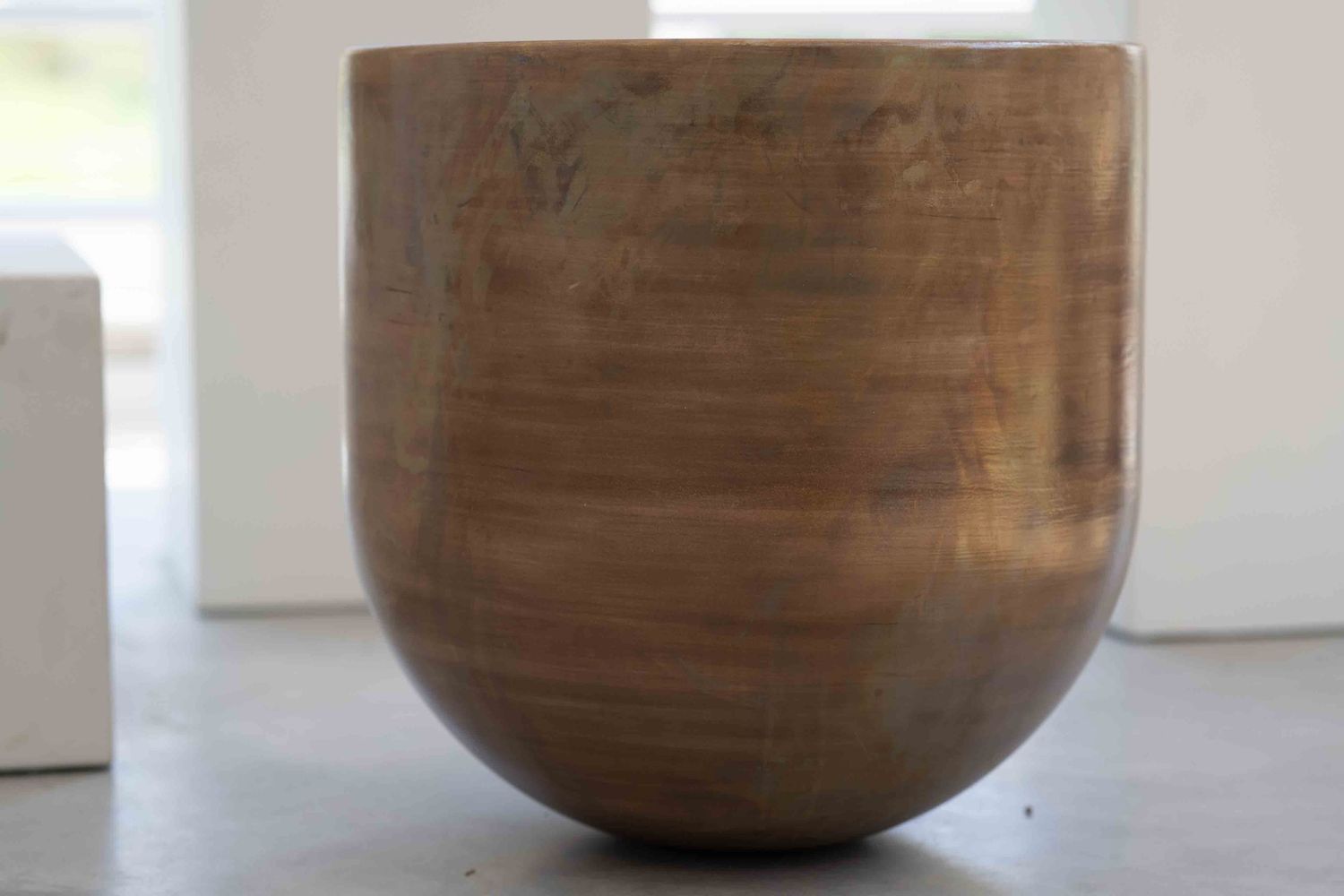 Livin Beauty Vase Grande Iron Silver Matt – 60x60 cm