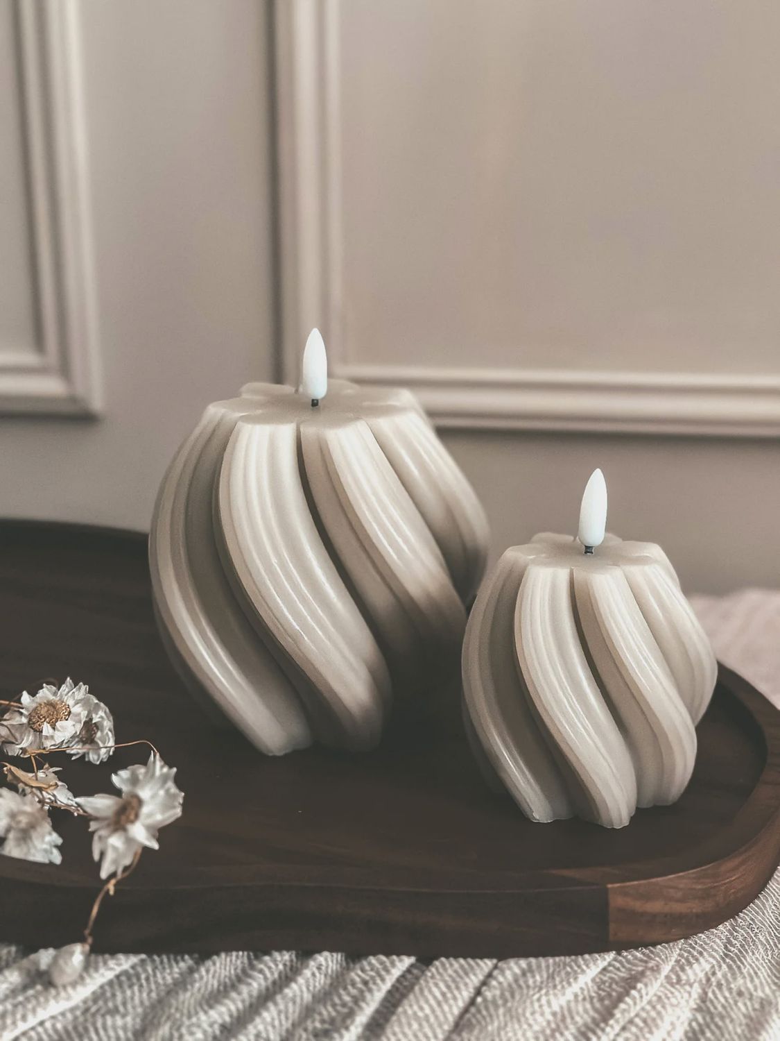 Twist LED Kaars Beige - Medium