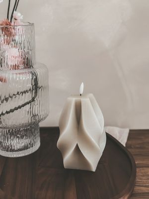 Wave Twist LED Kaars Beige