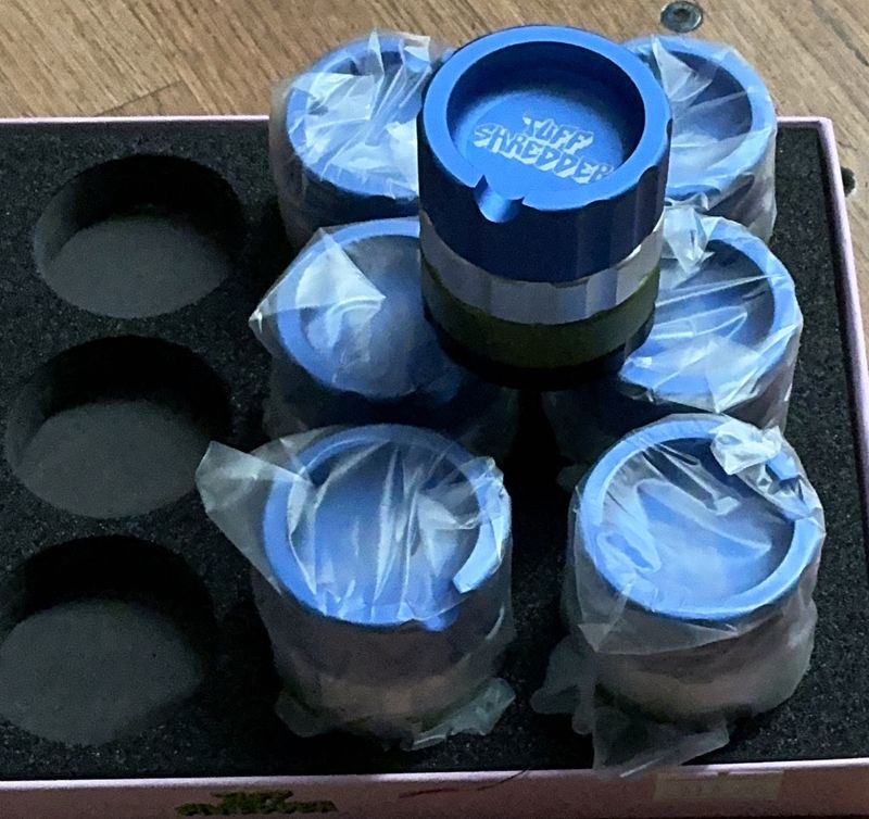 GRINDER 11 TUFF SHREDDER