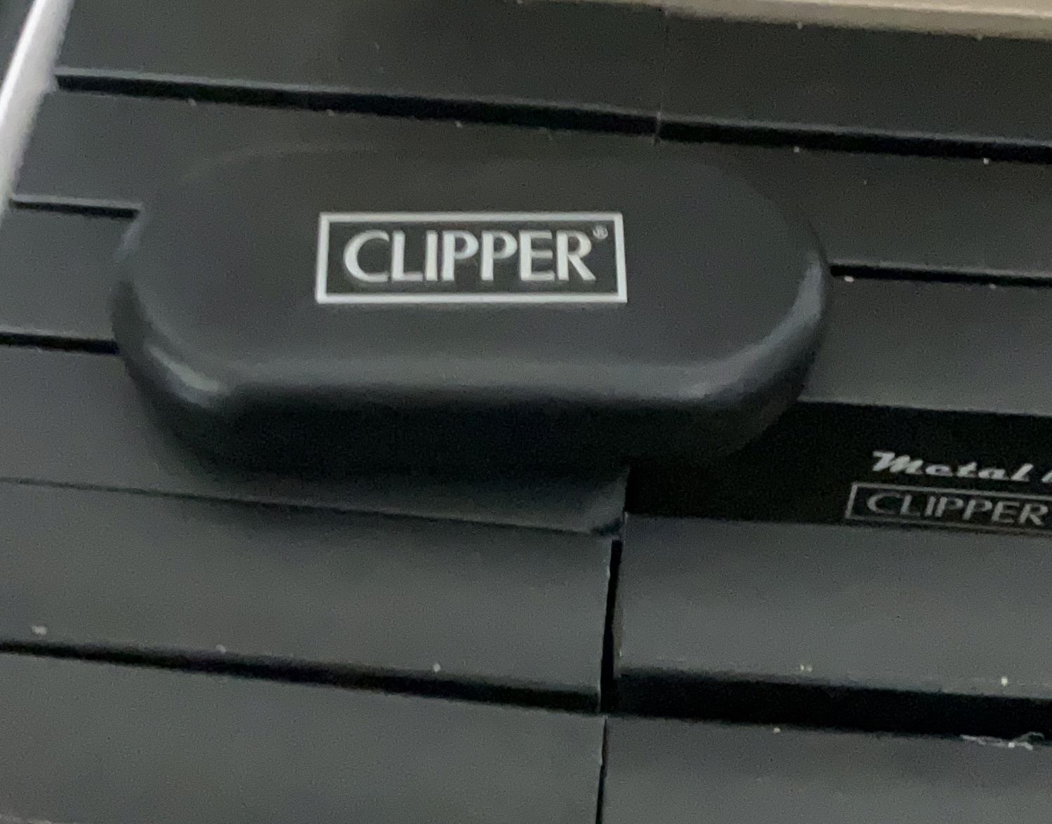 CLIPPER METAL CASE