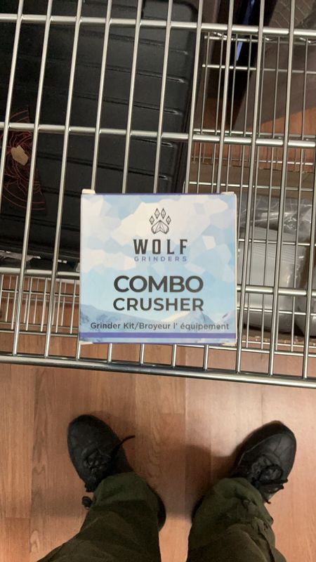 GRINDER 12 WOLF COMBO CRUSHER