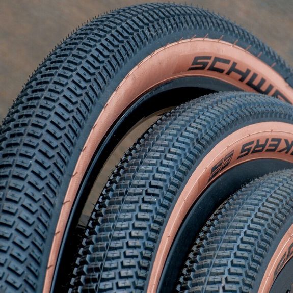 Schwalbe Billy Bonkers Tire, 26 x 2.10 (54-559), Bronze Skin, Addix Compound, Folding