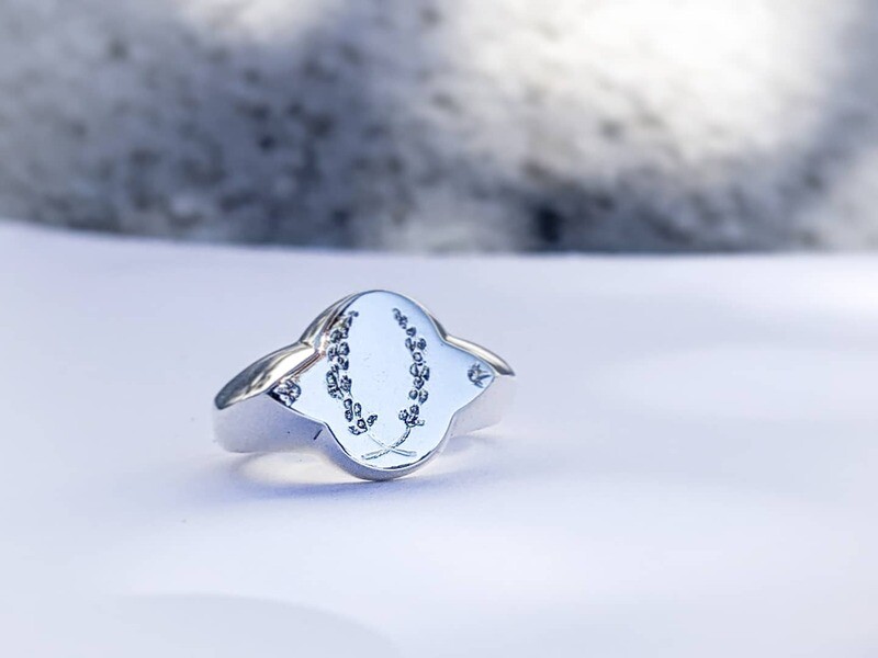 Lavender Signet