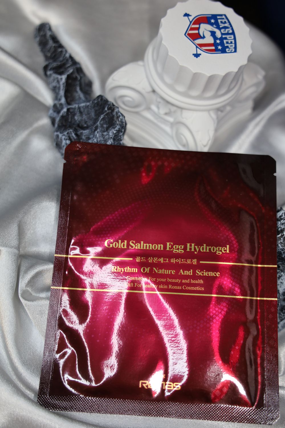 Gold Salmon Egg Hydrogel Mask