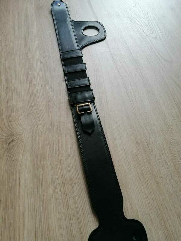 Triumph Bonneville - Thruxton - Scrambler 900 &#39;.../&#39;16 Black Genuine Cow Leather Strap Vintage Style for Fuel Tank (16 liters)