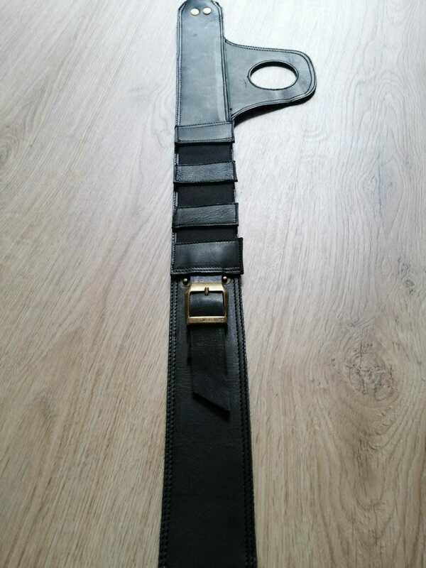 Triumph Street Scrambler &amp; Twin 900 2016/&#39;... Black Genuine Cow Leather Strap for Fuel Tank (12 liter) Vintage Style &quot;Cafe Racer &amp; Custom&quot;