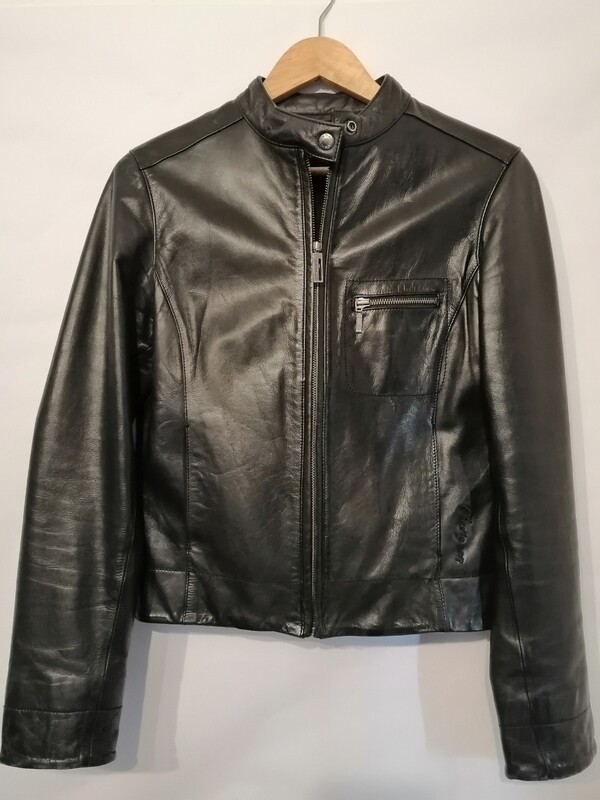 SECOND HAND Chevignon black cowhide biker jacket Cafe Racer style size medium woman