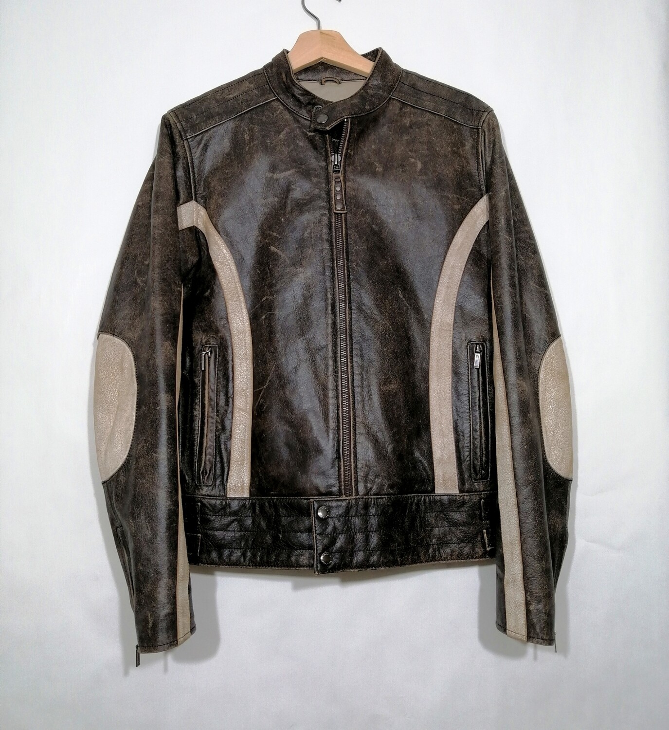 SECOND HAND 90s Men's Chevignon urban jacket 