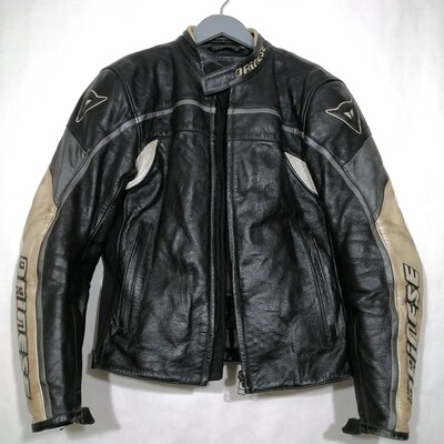 SECOND HAND Dainese leather jacket with pads protections size 48 (M/S) for men