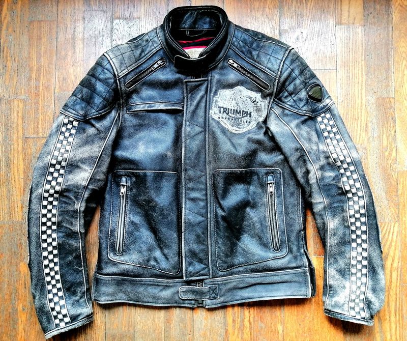 SECOND HAND Beautiful vintage style genuine Triumph leather jacket size L for men