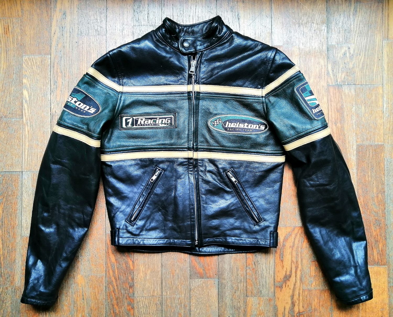 SECOND HAND Magnificent 100% cowhide motorcycle jacket made in France by Helston's in women's size S