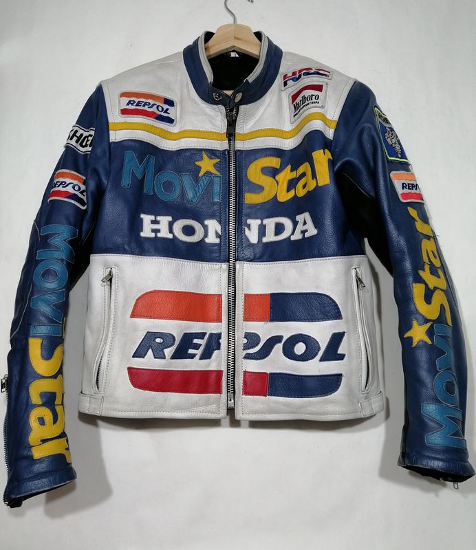 SECOND HAND Women&#39;s small size &quot;Repsol&quot; team motorcycle racing leather jacket with pads