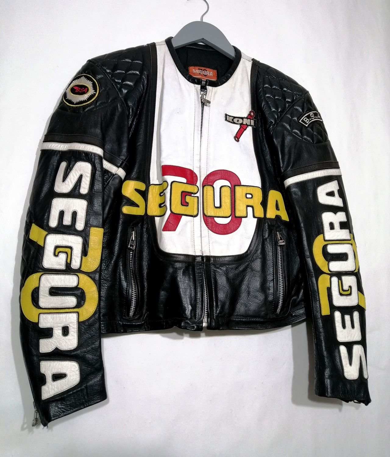 SECOND HAND Retro SEGURA 70 biker style jacket from the 90s Small size for women