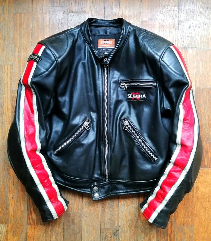 Beautiful vintage Segura 70 Motorcycle leather jacket from the 80s size Medium men