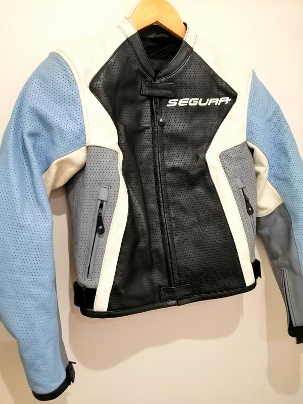 SECOND HAND Great women's motorcycle Segura 70 leather jacket in light blue size XS