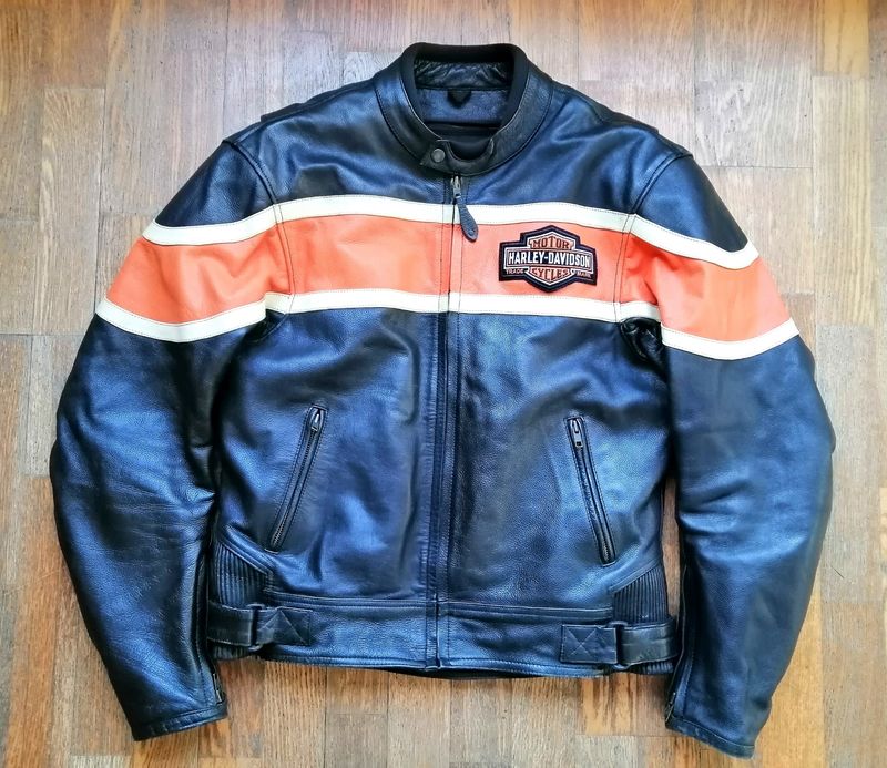 SECOND HAND Technical motorcycle cowhide leather jacket with Harley Davidson design men's size XL