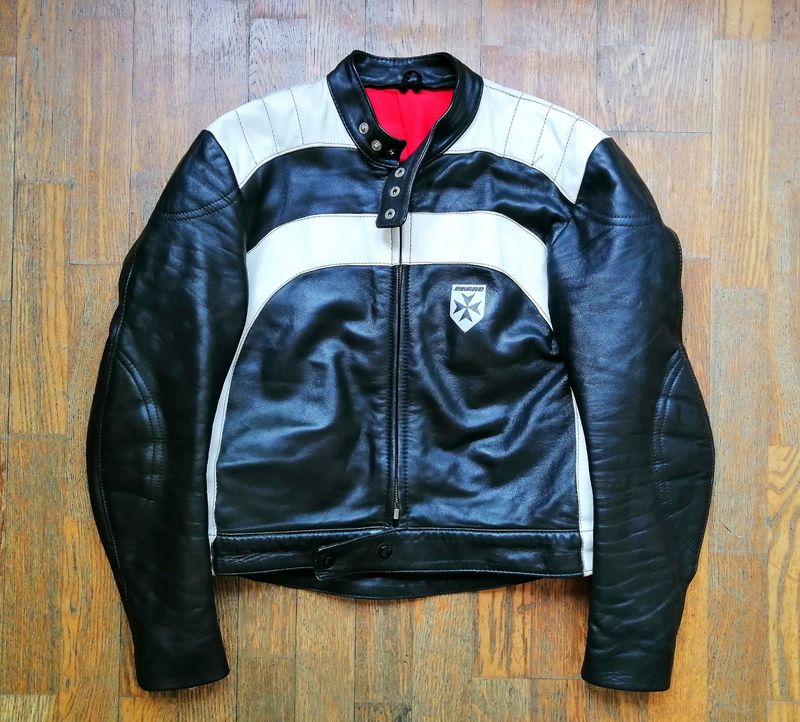 SECOND HAND Vintage Harro biker leather jacket made in Germany MEDIUM size women's